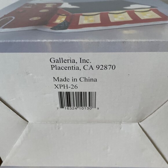 Vtg Galleria Red Church Christmas Village Fine Porcelain Hand Painted Decoration - Picture 9 of 12